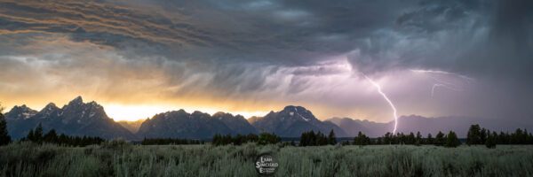 Majestic Teton Lightning 1:3 aspect ratio