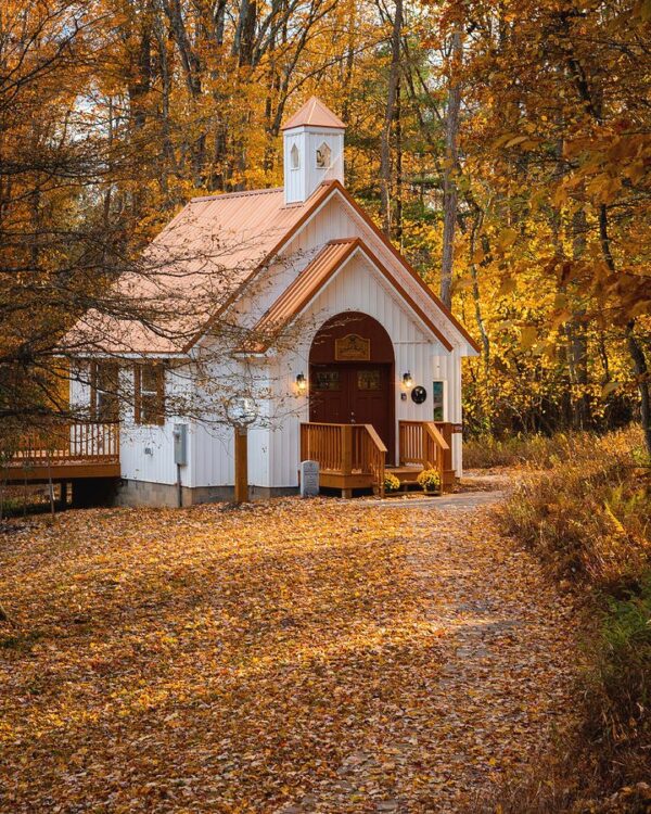 Little Chapel in the Woods